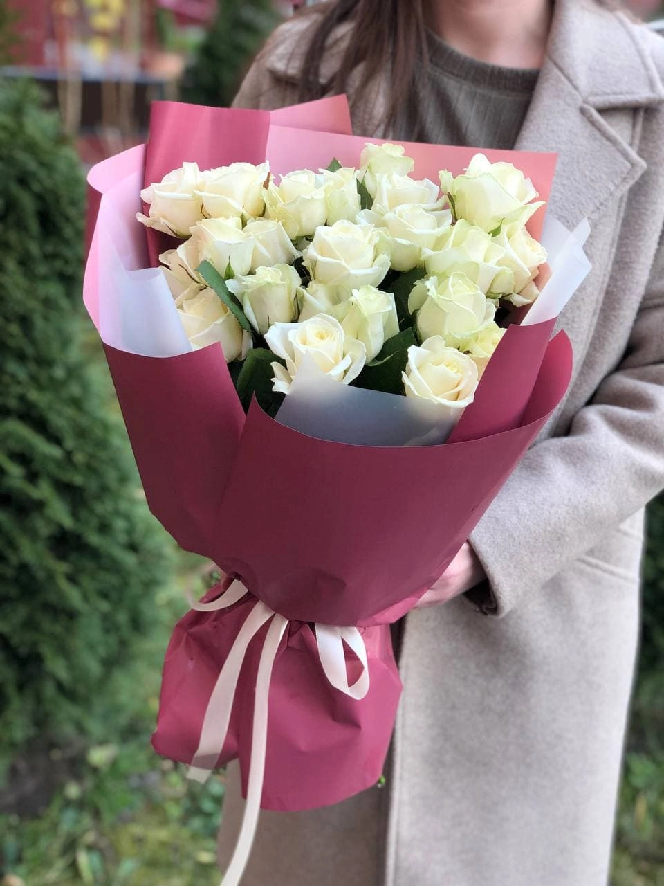 Картинка Букет из 21 розы "Филлини Тини" 50 см