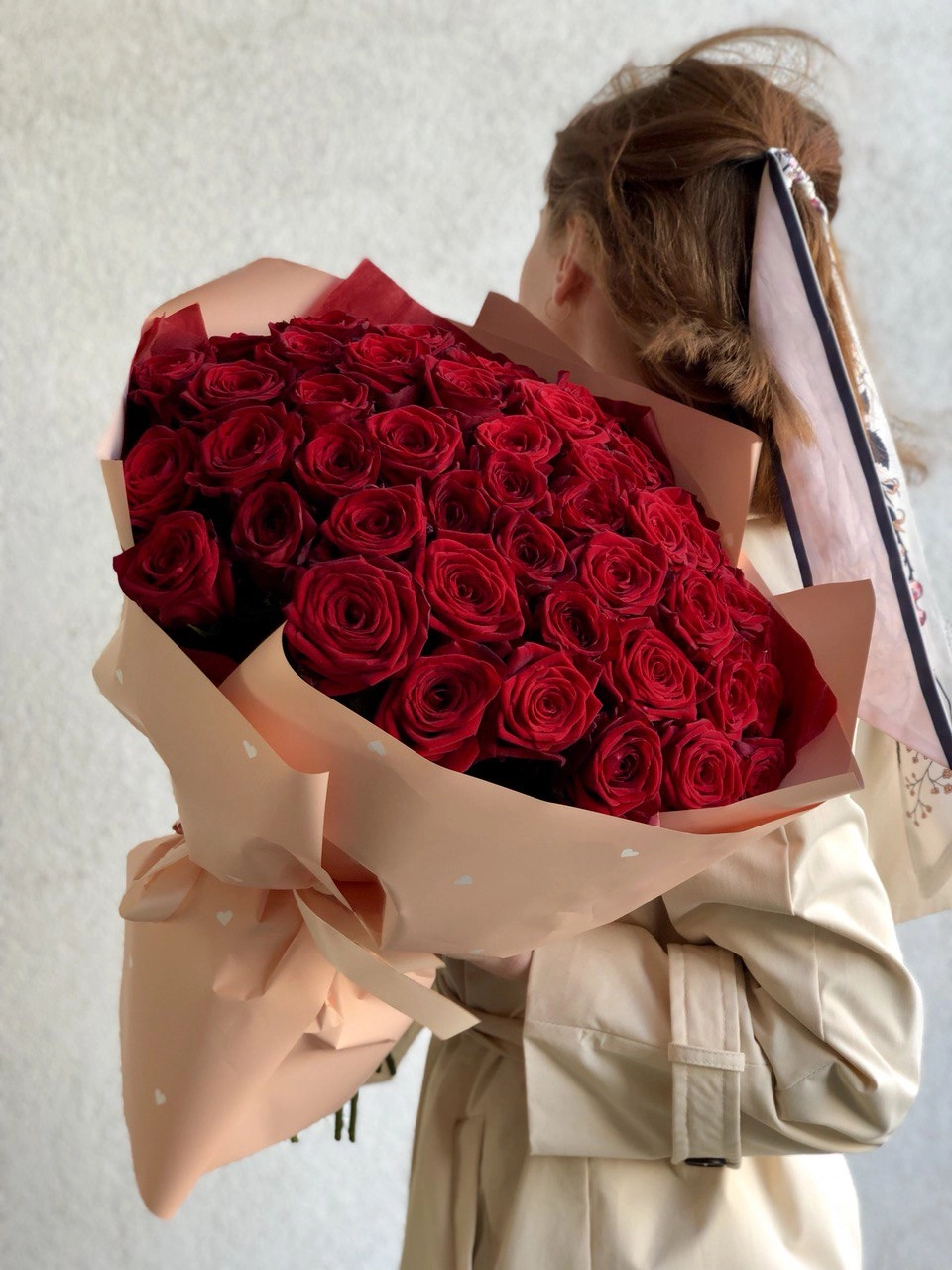 Картинка Букет из 51 розы "Маврикий" 40 см