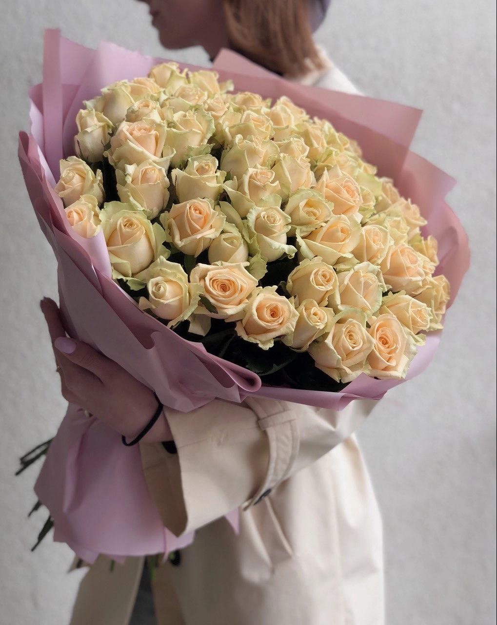 Картинка Букет из 51 розы Пич Аваланж 60 см