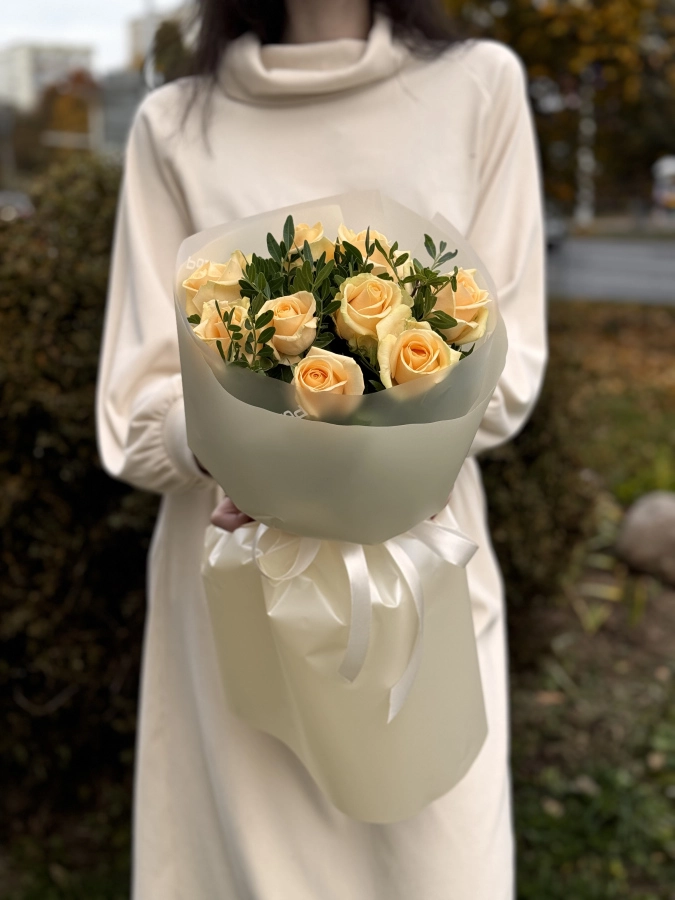 Картинка Букет из 9 роз  "Нежность" 50 см